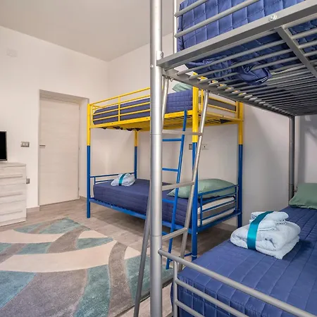 Apartman Thomas' House